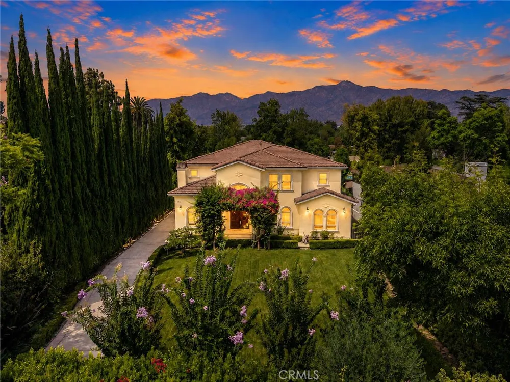 3255 Lombardy Road Pasadena, CA 91107