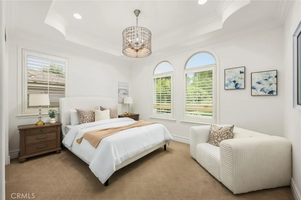 3255 Lombardy Road Pasadena, CA 91107