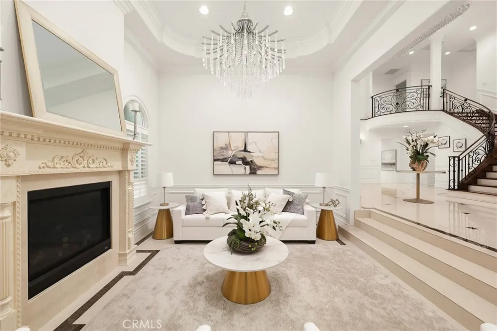 3255 Lombardy Road Pasadena, CA 91107
