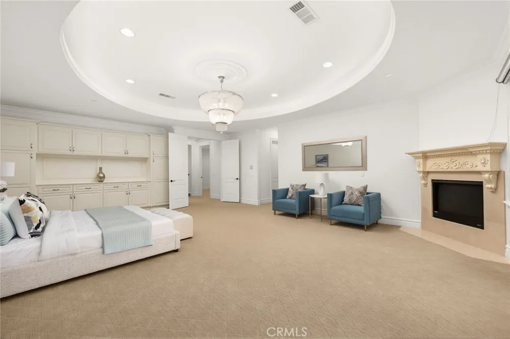 3255 Lombardy Road Pasadena, CA 91107