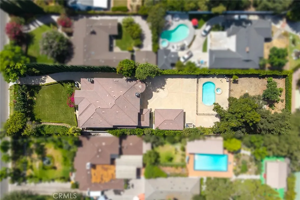 3255 Lombardy Road Pasadena, CA 91107