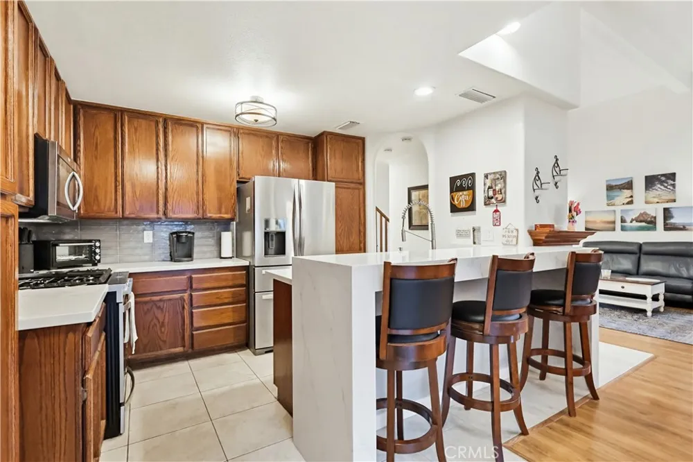 6650 Pine Bluff Whittier, CA 90601