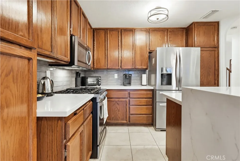 6650 Pine Bluff Whittier, CA 90601