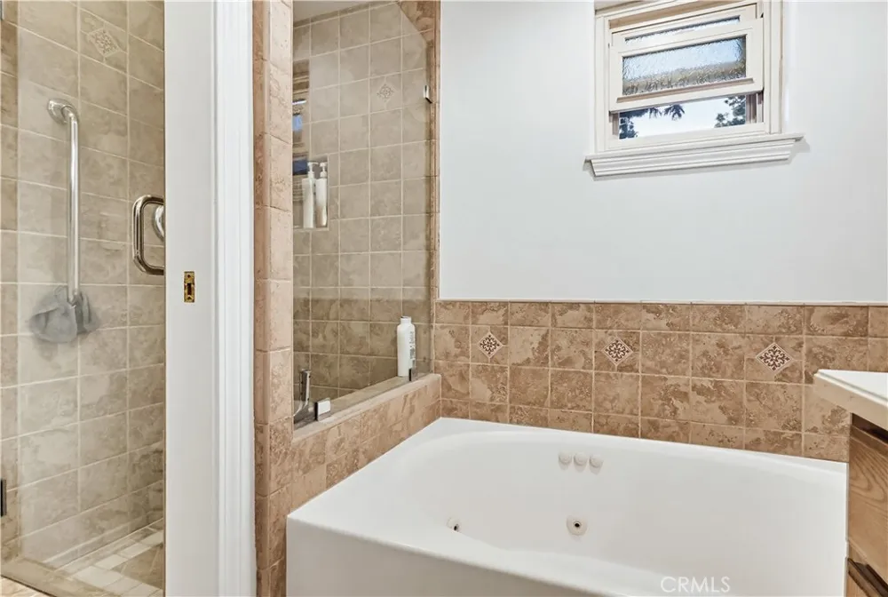 6650 Pine Bluff Whittier, CA 90601