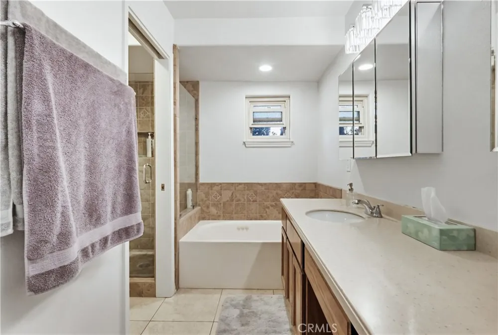 6650 Pine Bluff Whittier, CA 90601