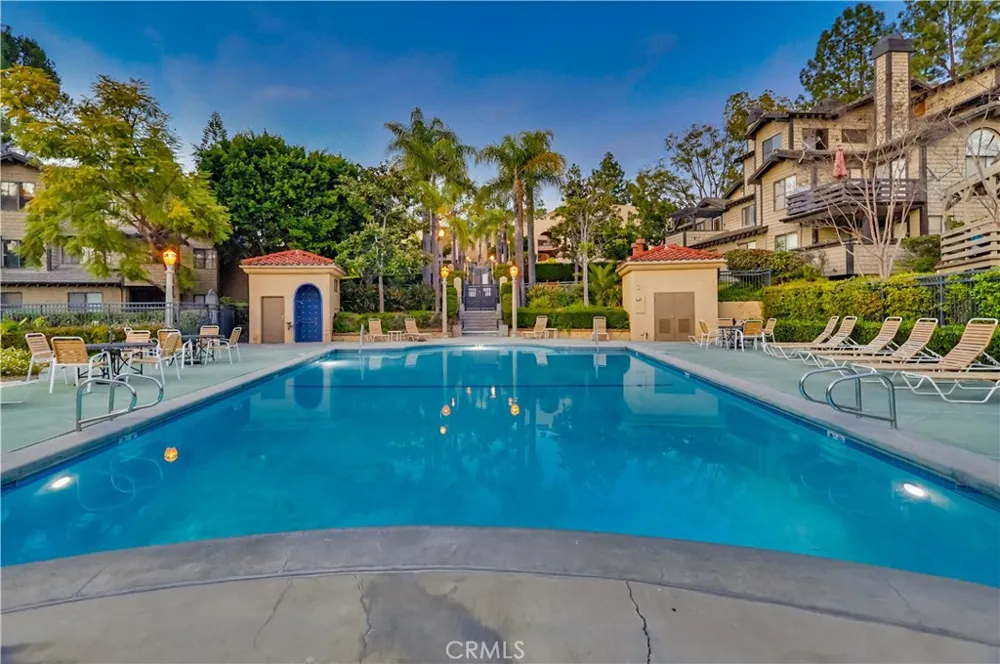 6650 Pine Bluff Whittier, CA 90601