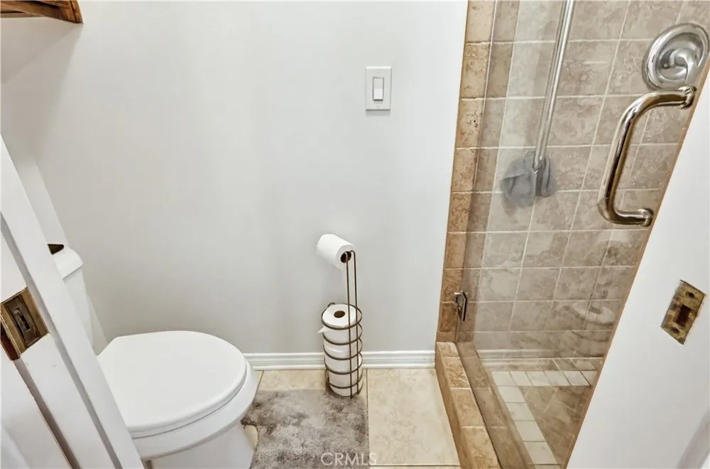 6650 Pine Bluff Whittier, CA 90601