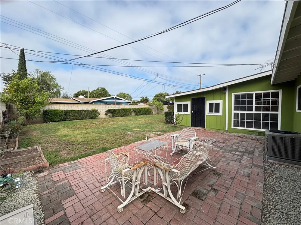 1022 Concord St Santa Ana, CA 92701