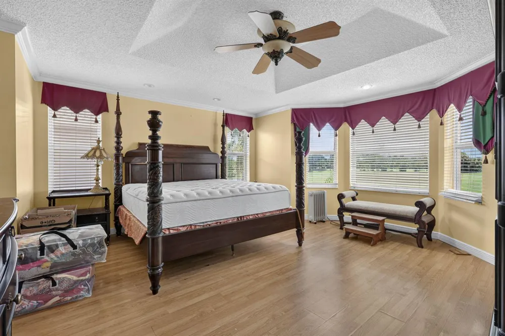 1158 OAKWATER DRIVE Royal Palm Beach, FL 33411