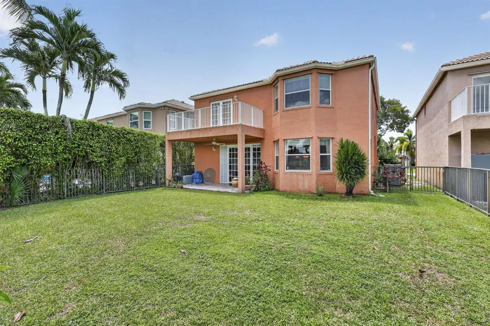 1158 OAKWATER DRIVE Royal Palm Beach, FL 33411