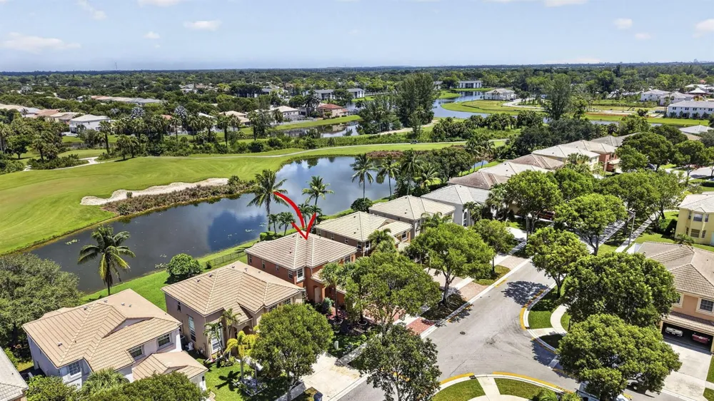 1158 OAKWATER DRIVE Royal Palm Beach, FL 33411
