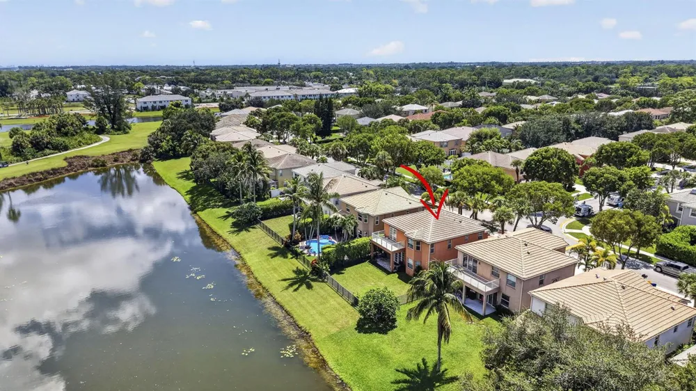 1158 OAKWATER DRIVE Royal Palm Beach, FL 33411