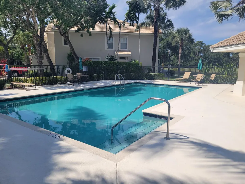1042 Woodfield Road 