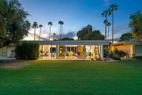 32 Lakeview Circle
