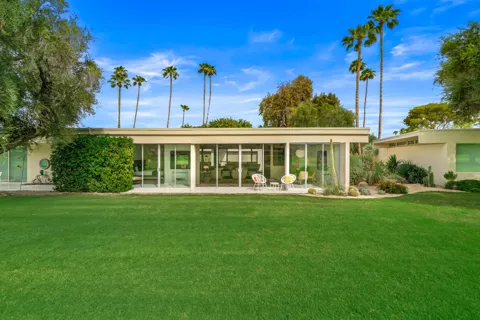 32 Lakeview Circle