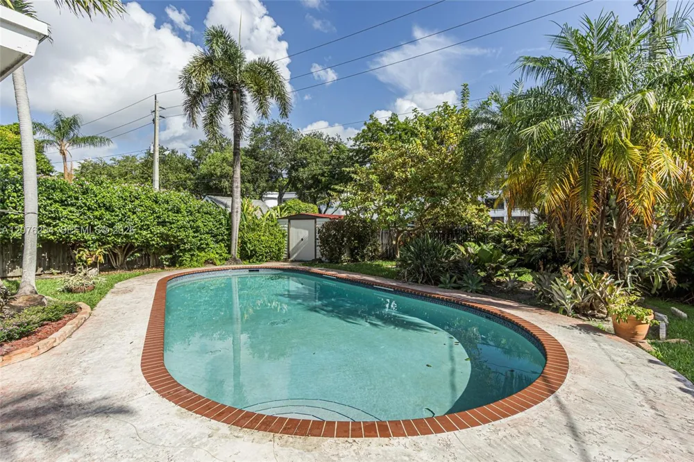 1523 Liberty St Hollywood, FL 33020
