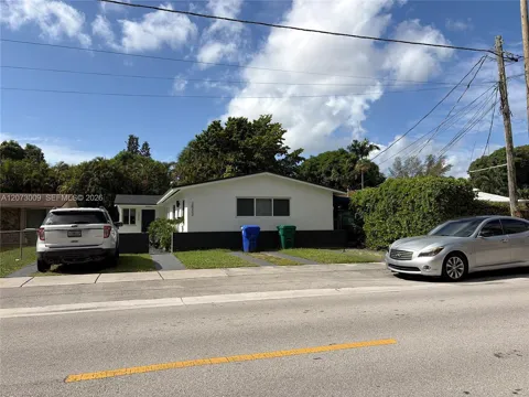 3530 SW 22nd Ter