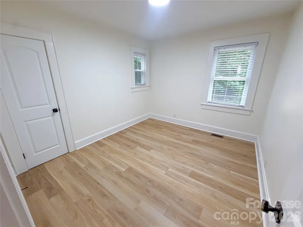 531 E Front Street Statesville, NC 28677