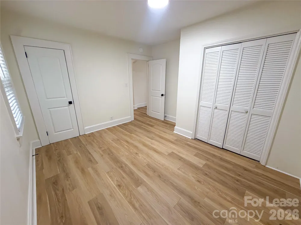 531 E Front Street Statesville, NC 28677
