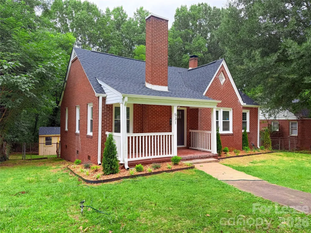 531 E Front Street Statesville, NC 28677