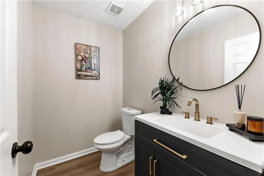 5654 Laurel Ridge Drive East Point, GA 30344
