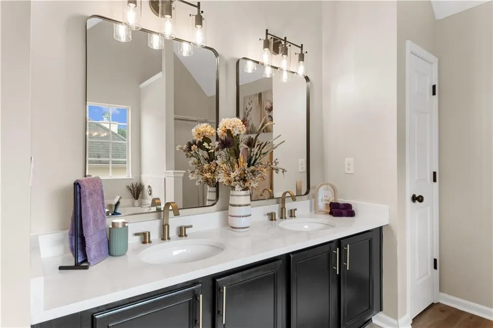 5654 Laurel Ridge Drive East Point, GA 30344