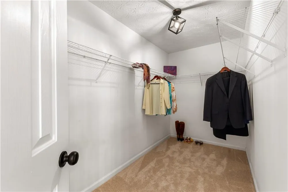 5654 Laurel Ridge Drive East Point, GA 30344
