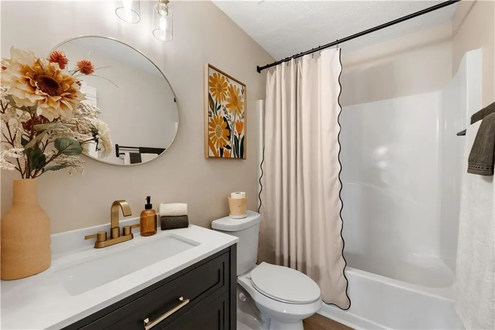 5654 Laurel Ridge Drive East Point, GA 30344