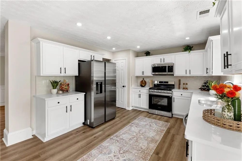 5654 Laurel Ridge Drive East Point, GA 30344