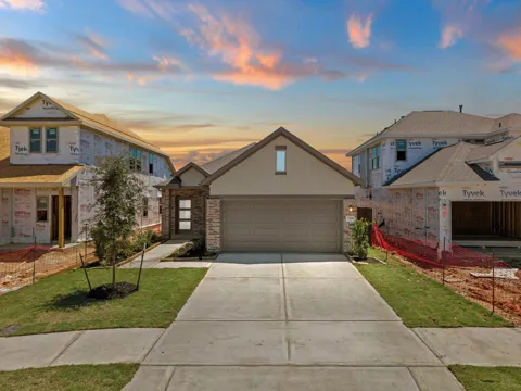 2914 Wind Cave Lane