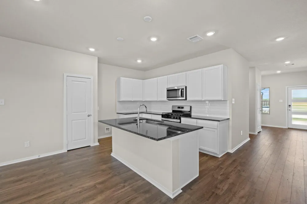 2914 Wind Cave Lane Rosharon, TX 77583