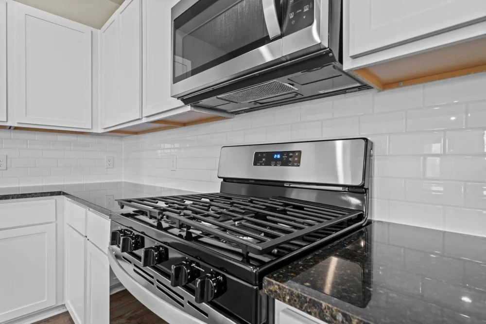 2914 Wind Cave Lane Rosharon, TX 77583