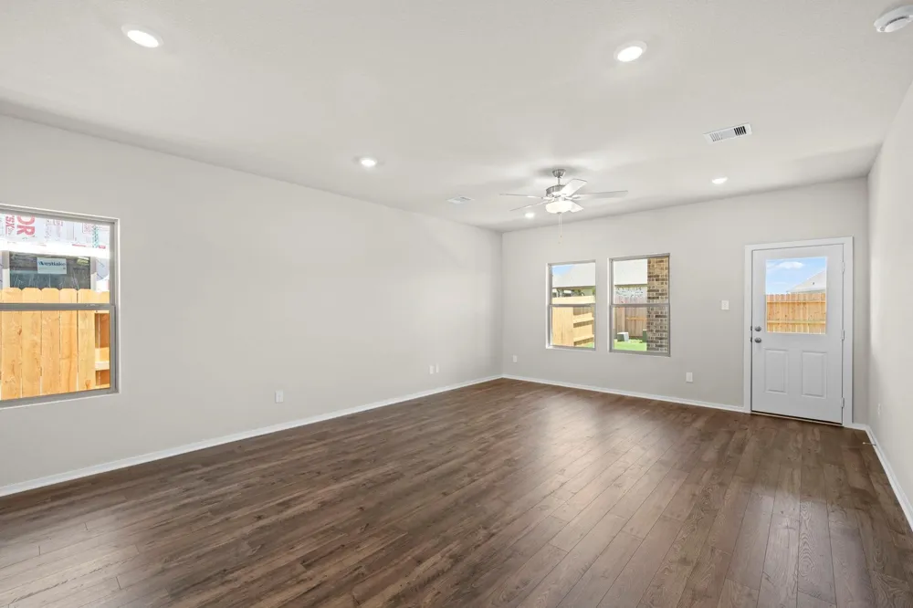 2914 Wind Cave Lane Rosharon, TX 77583