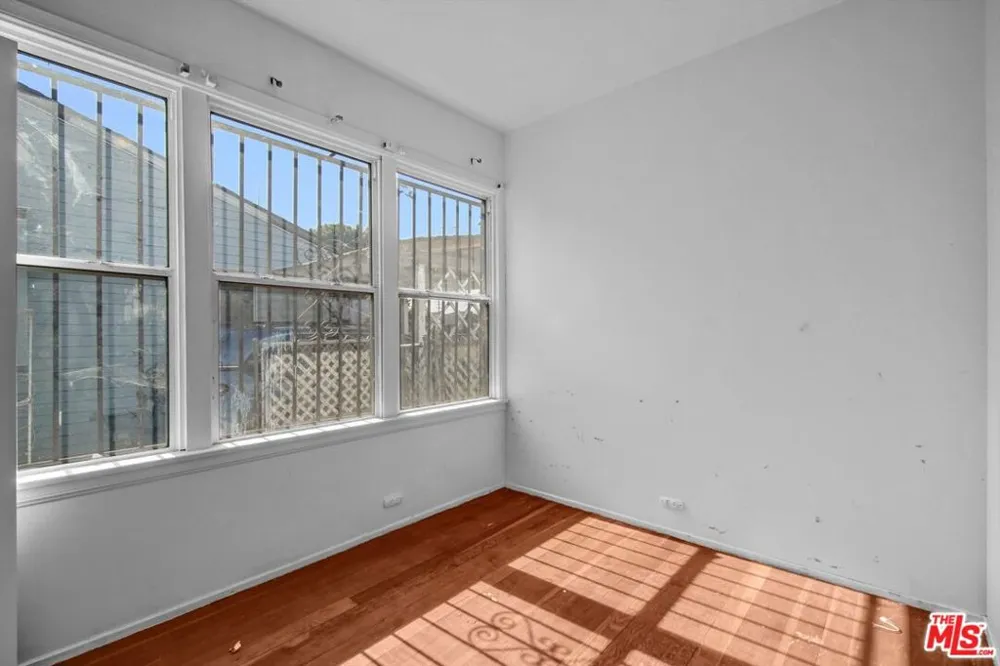 4115 W 102nd Street Inglewood, CA 90304