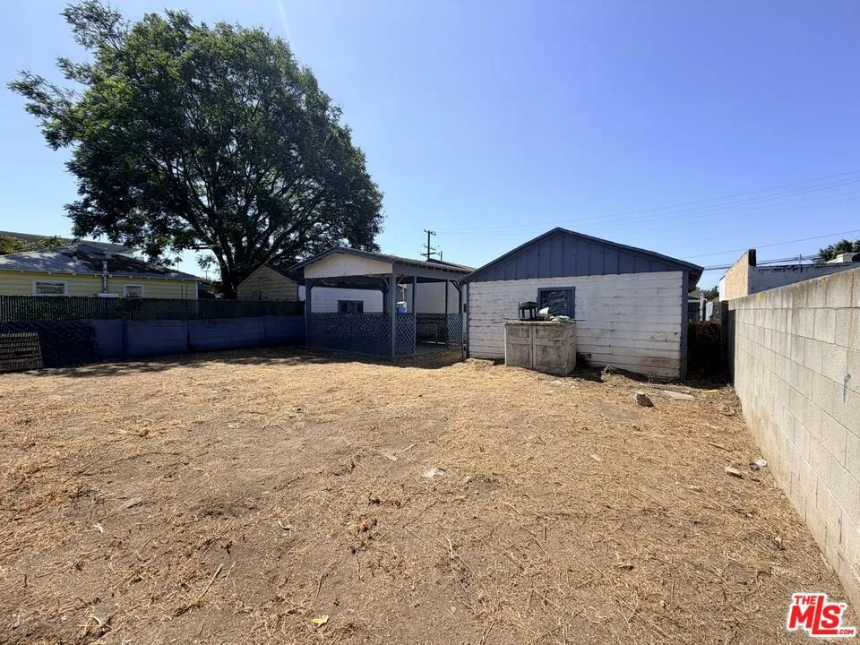 4115 W 102nd Street Inglewood, CA 90304