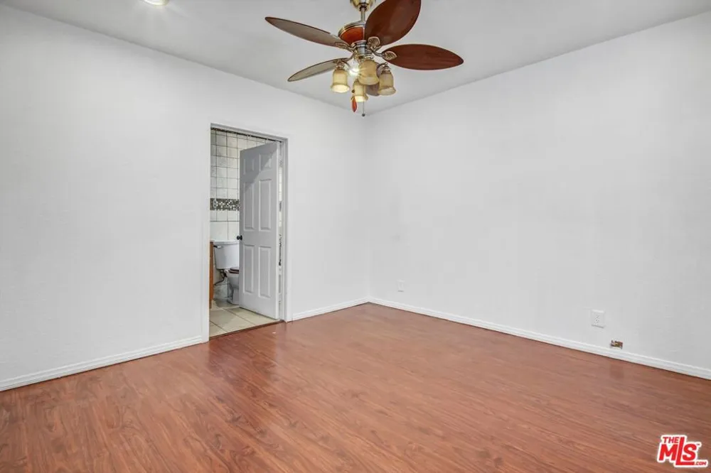 4115 W 102nd Street Inglewood, CA 90304