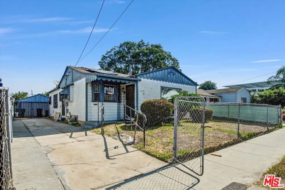 4115 W 102nd Street Inglewood, CA 90304