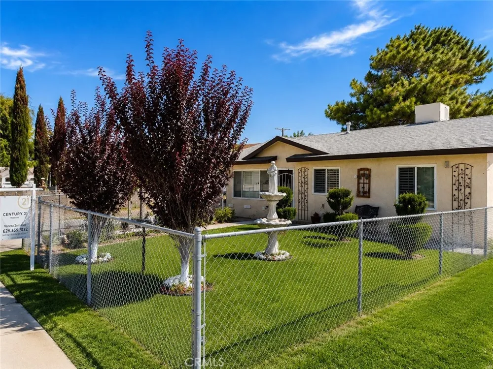 12664 Esther Boron, CA 93516