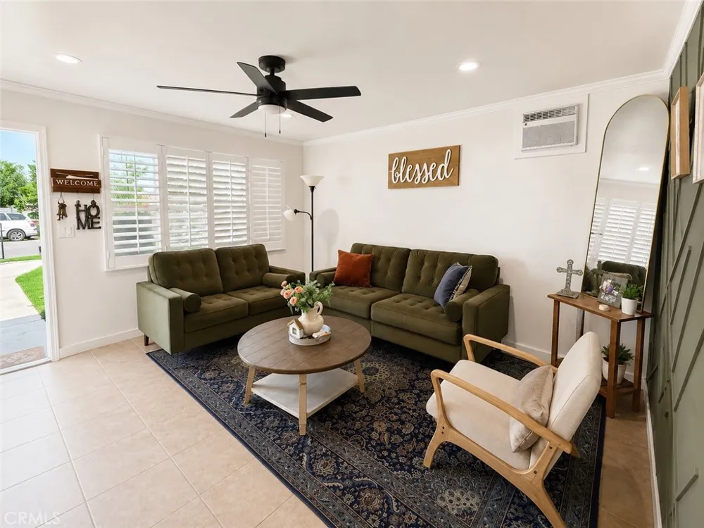 12664 Esther Boron, CA 93516