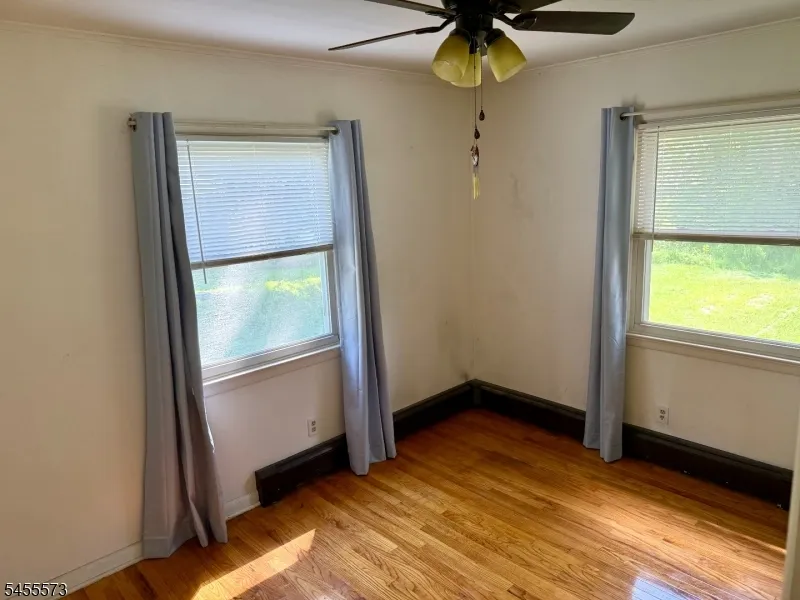 12 Shady Ln Newton Town, NJ 07860
