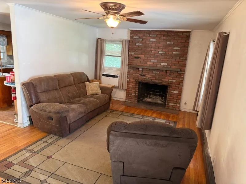 12 Shady Ln Newton Town, NJ 07860