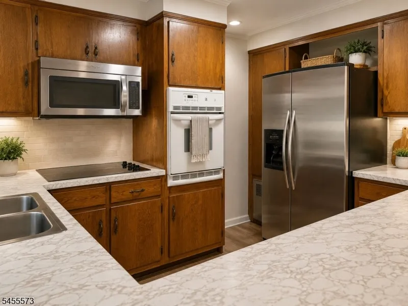 12 Shady Ln Newton Town, NJ 07860