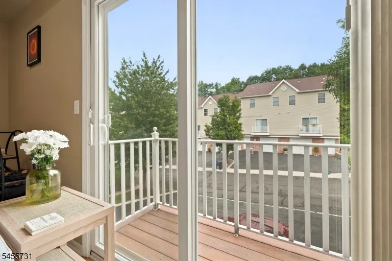 29 Riga Ct Scotch Plains, NJ 07076