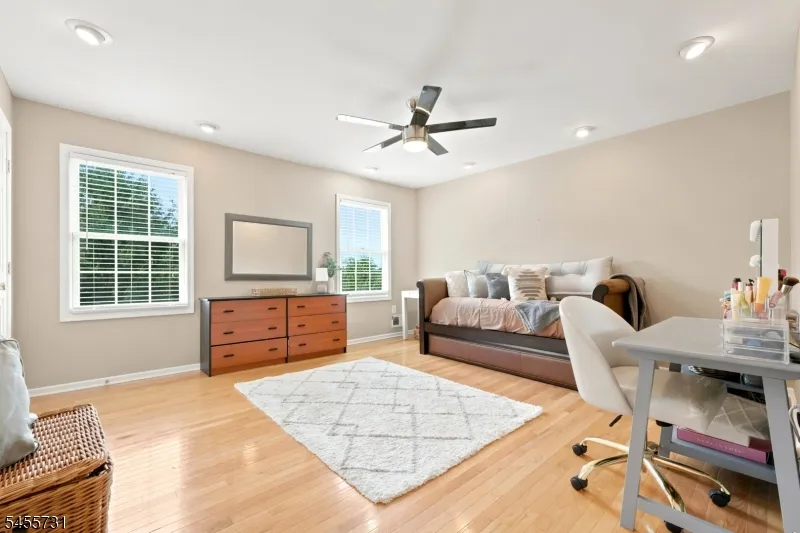29 Riga Ct Scotch Plains, NJ 07076