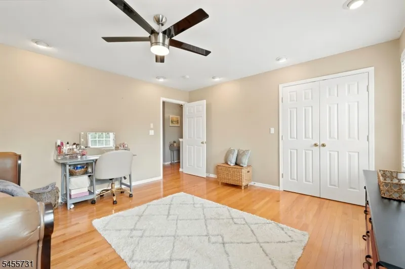 29 Riga Ct Scotch Plains, NJ 07076