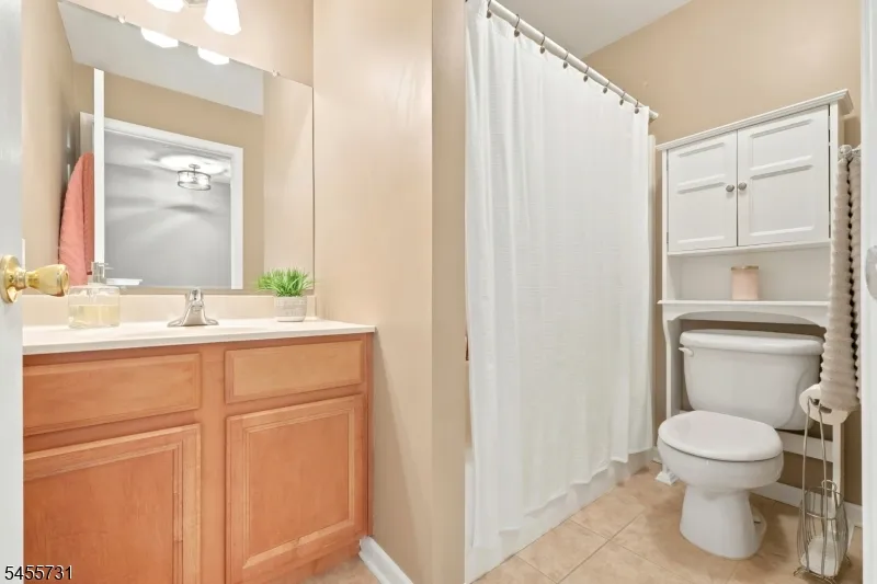 29 Riga Ct Scotch Plains, NJ 07076
