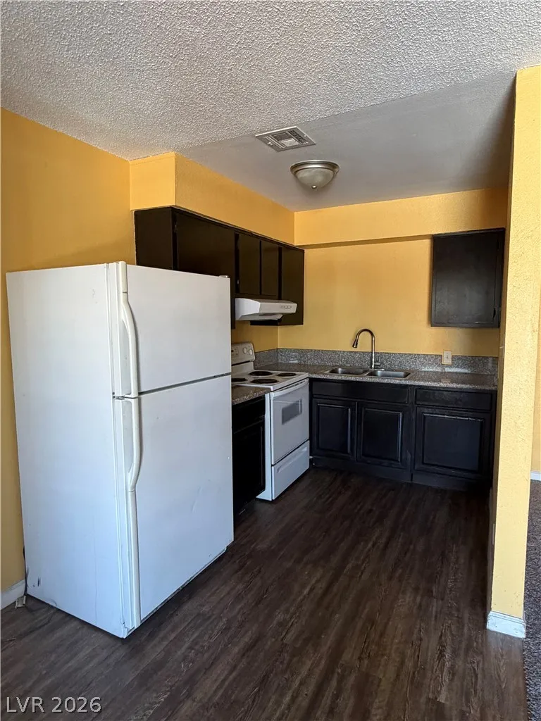 521 S Maryland Parkway #C26 Las Vegas, NV 89101