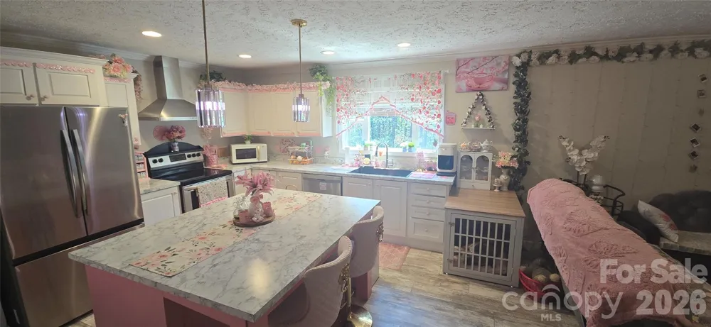 77 Raccoon Ridge Marion, NC 28752