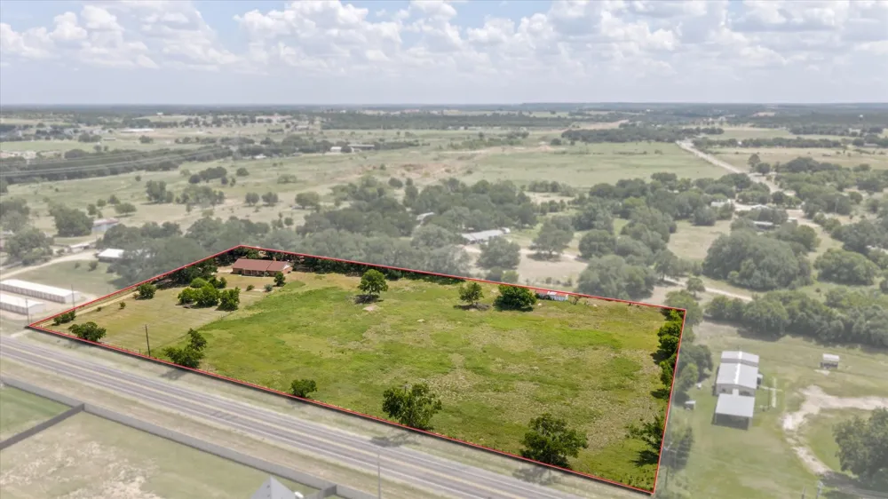 2952 State Hwy 144 Glen Rose, TX 76043