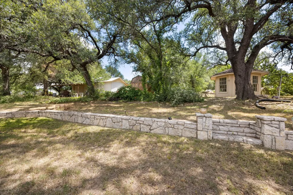 2952 State Hwy 144 Glen Rose, TX 76043